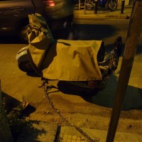 Μένω Δεμένο